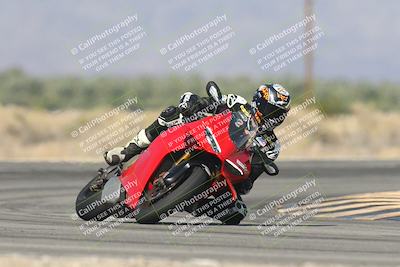 media/Oct-31-2025-CVMA Friday Practice (Fri) [[e9defcbea4]]/3-Racer 2 Practice/Session 4 (Turn 16)/